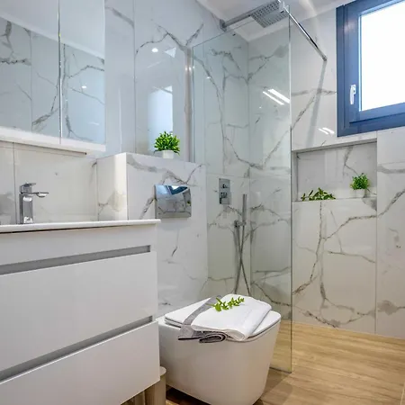 Bohemia Villa Nea Iraklitsa