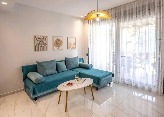 Bohemia * Nea Iraklitsa